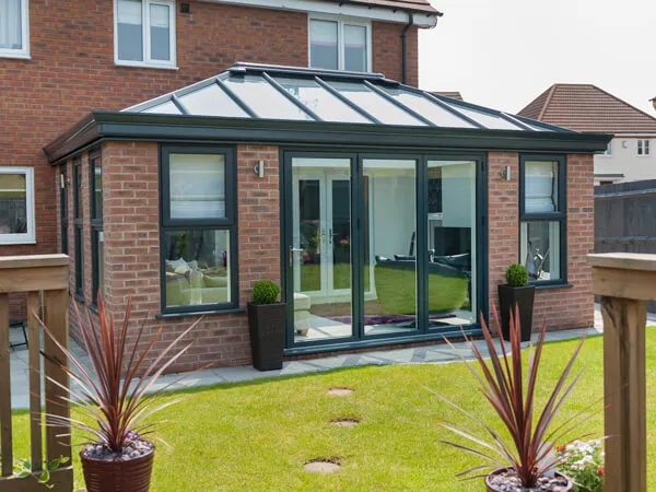 Modern Conservatory